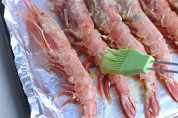 芝士黄油烤大虾的做法步骤6