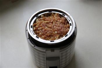 一锅三味-西红柿豌豆饭&肉饼&排骨山药汤的做法步骤9