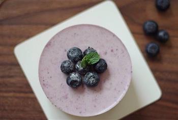 酸奶蓝莓慕斯-用冰箱就可以做的蛋糕的做法步骤12