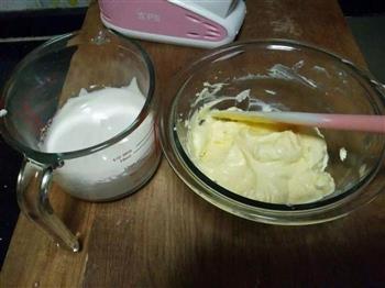 酸奶芝士蛋糕-烤制的做法图解5