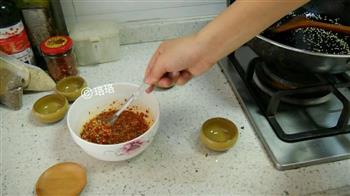 无热辣不夏天-秘制辣椒酱，万能油泼辣子的做法步骤7