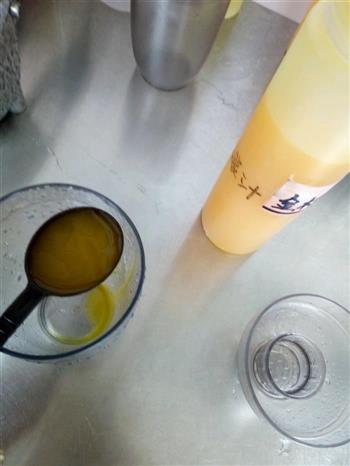 柠檬果汁的做法步骤3