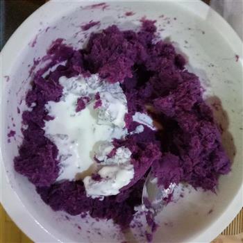 椰香紫薯饼的做法步骤3