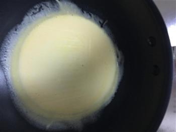 早餐记-绿豆蛋卷+香瓜+牛奶的做法图解17