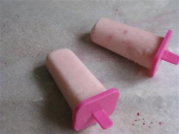 桃子酸奶冰棍的做法图解3