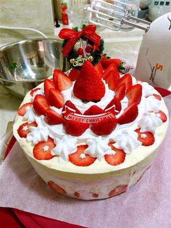 草莓芒果慕斯蛋糕-高颜值的圣诞party的做法图解7