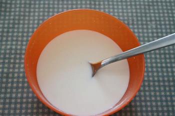 牛奶椰丝小方的做法步骤3