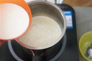 牛奶椰丝小方的做法步骤6