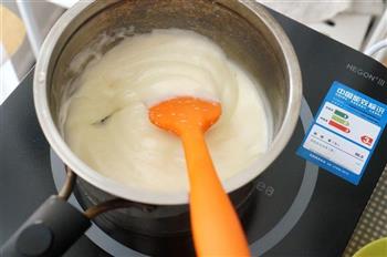牛奶椰丝小方的做法步骤7
