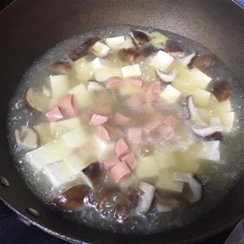 鲜香菇豆腐汤的做法图解5