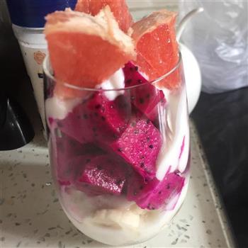 酸奶水果杯的做法步骤3