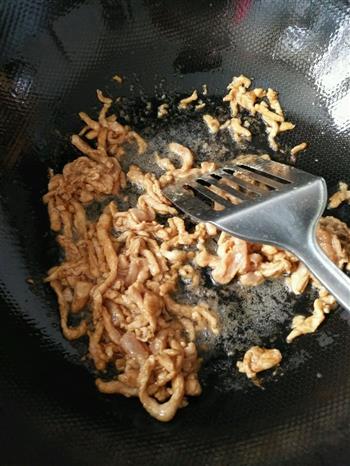 小米椒搭配香干炒肉丝的做法步骤4