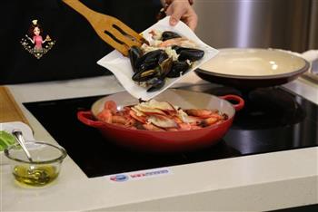 麻辣海鲜锅的做法步骤6