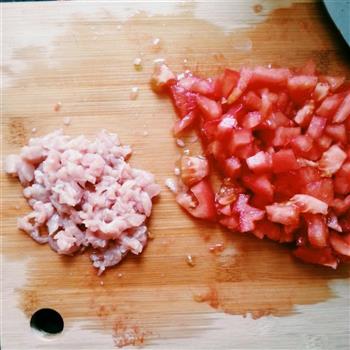 自制番茄肉酱意面的做法步骤2