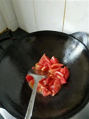 番茄紫菜汤的做法步骤2