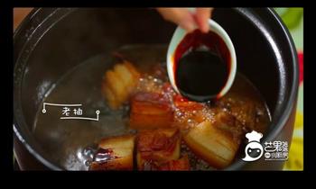 百叶结红烧肉的做法步骤5