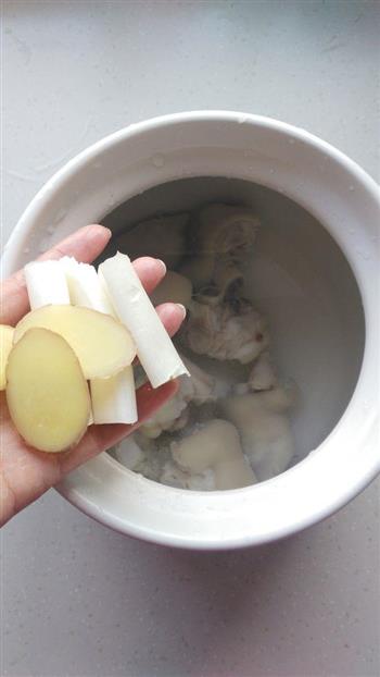 海带黄豆猪蹄汤的做法步骤4