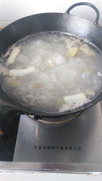 海带黄豆猪蹄汤的做法图解6