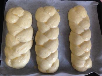 淡奶油辫子面包的做法图解7