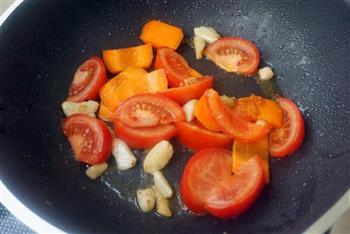 西红柿烧豆腐的做法步骤9