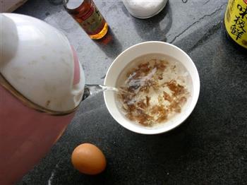 紫菜鸡蛋汤的做法步骤3