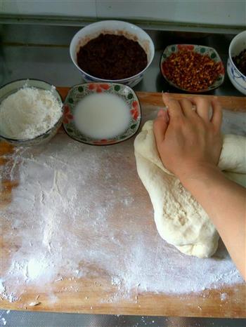 红枣馍*红豆包*梅菜干瘦肉包*韭菜鸡蛋包的做法步骤9