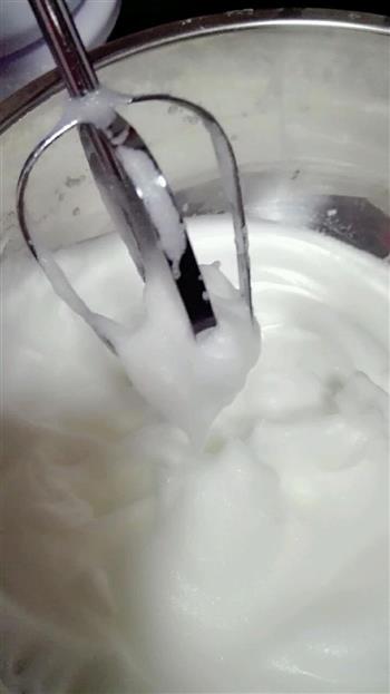 酸奶轻乳酪蛋糕的做法步骤3