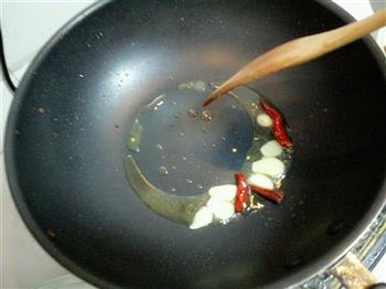 清炒油麦菜的做法步骤3