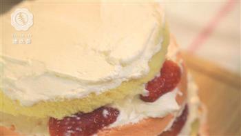 草莓奶油蛋糕—迷迭香的做法步骤15