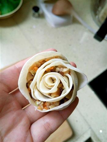 手工花朵饺子的做法步骤8
