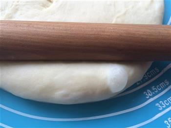 科鲁兹白面包的做法步骤7