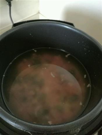 皮蛋瘦肉粥-电压力锅简单版的做法步骤3