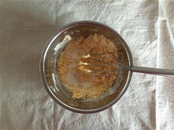 儿童早餐玉米饼的做法步骤3