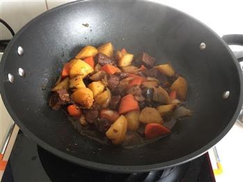 红焖土豆牛肉的做法步骤10