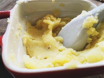 鸡汁焗土豆泥的做法步骤1