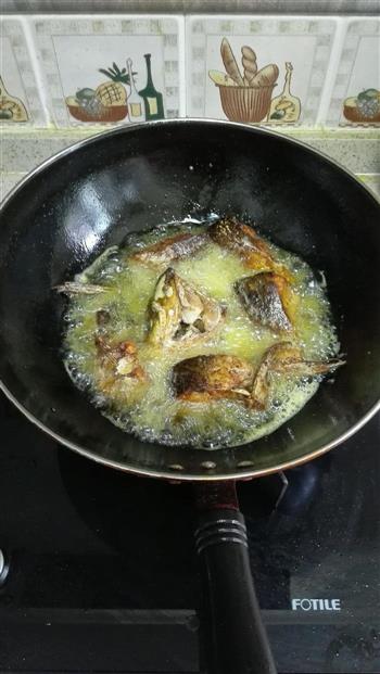 红烧草鱼的做法步骤5