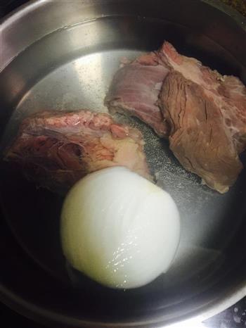 韩式辣牛肉汤的做法图解2