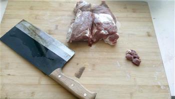 东北烧烤牛肉串的做法步骤1