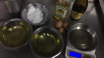 蛋黄酱的做法步骤1