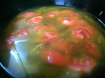鸡蛋西红柿疙瘩汤的做法步骤6