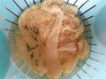 排骨珍菌汤面-就是要这一口鲜的做法图解2