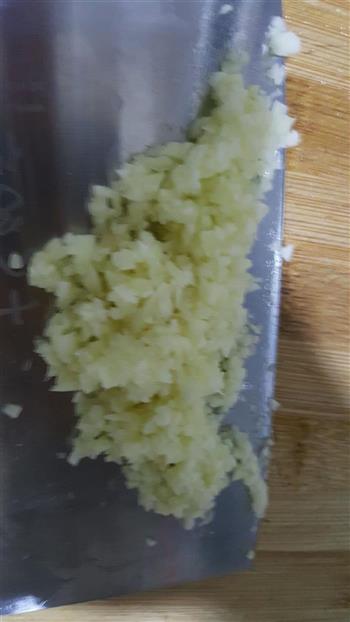 蒜蓉油麦菜的做法步骤2