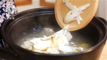 松茸鸡汤—迷迭香的做法步骤8