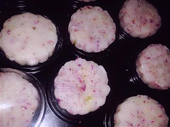 椰芒清香玫瑰冰皮月饼的做法步骤11