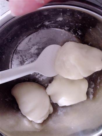 椰芒清香玫瑰冰皮月饼的做法步骤4