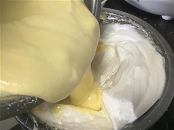 无油酸奶蛋糕的做法步骤10