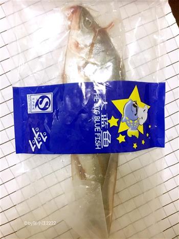 清蒸海鲈鱼的做法步骤1