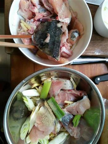 麻辣水煮酸菜鱼的做法步骤1