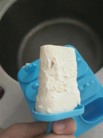 牛奶饼干棒冰的做法步骤5