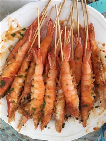 夏日撸串喽洞庭盐焗串烤虾的做法图解9